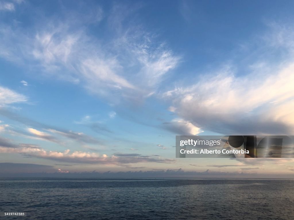Sea and Sky like a Painting