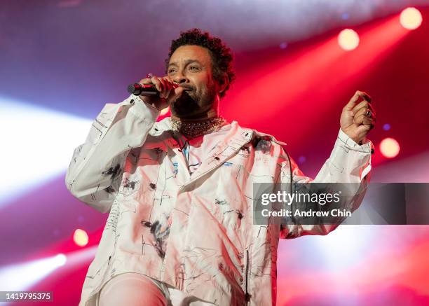 Shaggy performs on stage at PNE Amphitheatre on August 31, 2022 in Vancouver, British Columbia, Canada.