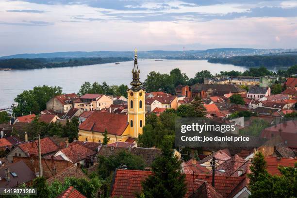 sunset, hram svetog oca nikolaja, gardoš, belgrade, serbia - serbia stock pictures, royalty-free photos & images