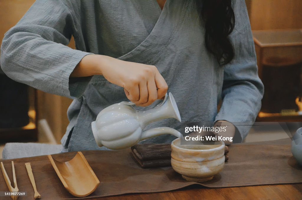 Chinese Traditional Tea Ceremony High-Res Stock Photo - Getty Images
