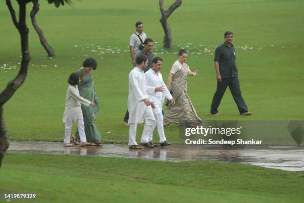 Gandhi family including Sonia, Rahul. Priyanka, Robert Vadra and Miraya at the memorial of the former Prime Minister their father Rajiv Gandhi to...