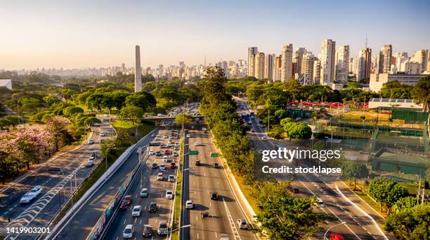 23 de maio avenue, sao paulo, brazil - tráfego - fotografias e filmes do acervo