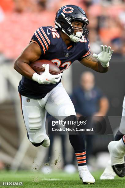 David Montgomery of the Chicago Bears carries the ball during the first half of a preseason game against the Cleveland Browns at FirstEnergy Stadium...