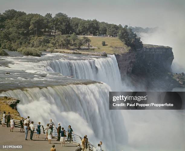 Prospect Point 85 Prospect Point Niagara Falls Stock Photos, High-Res Pictures, and ...
