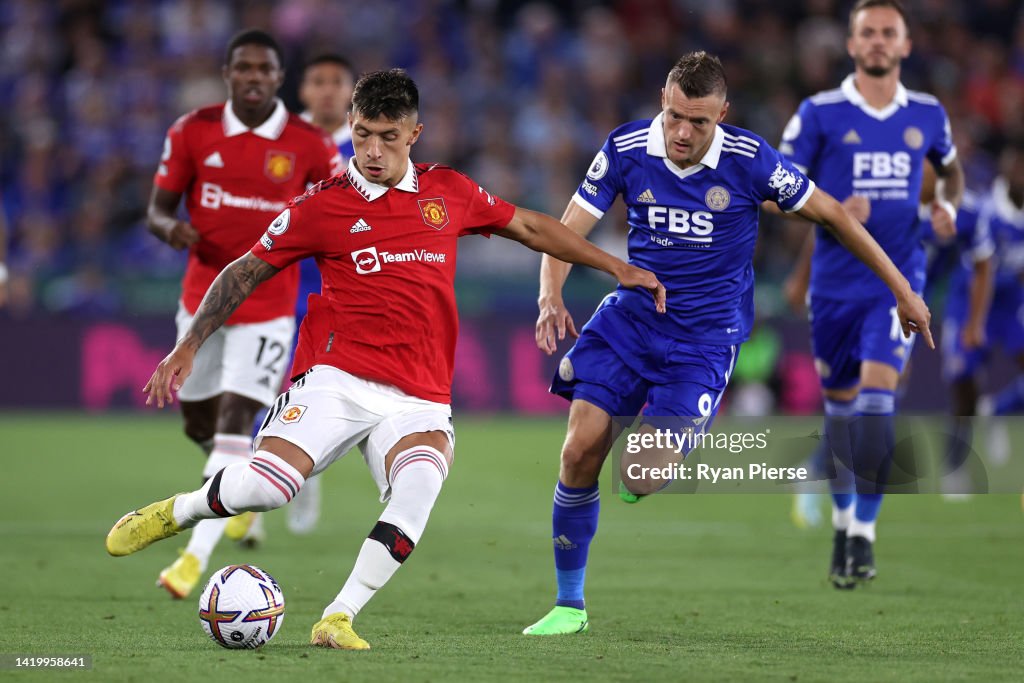 Leicester City v Manchester United - Premier League