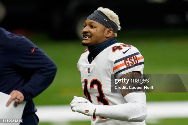 Marqui Christian of the Chicago Bears runs off of the field during an NFL wild-card playoff football game against the New Orleans Saints on January...