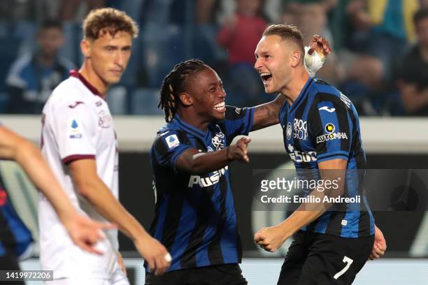 Teun Koopmeiners of Atalanta BC celebrates with teammate Brandon Soppy after scoring their side's second goal during the Serie A match between...