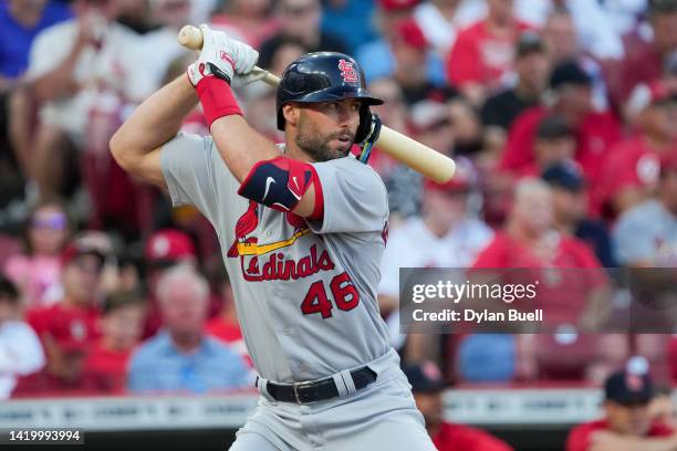 Paul Goldschmidt of the St. Louis Cardinals bats in the first inning against the Cincinnati Reds at Great American Ball Park on August 31, 2022 in...