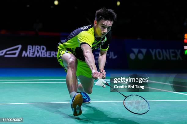 Kantaphon Wangcharoen of Thailand competes in the Men's Singles Quarter Finals match against Shi Yuqi of China during day four of Daihatsu Yonex...