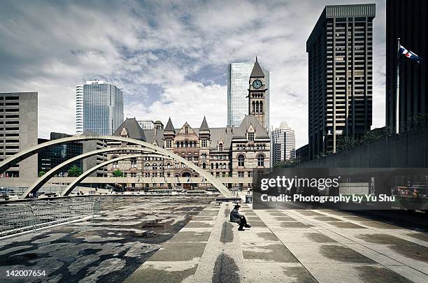 old city hall courthouse in toronto - ottawa people stock pictures, royalty-free photos & images