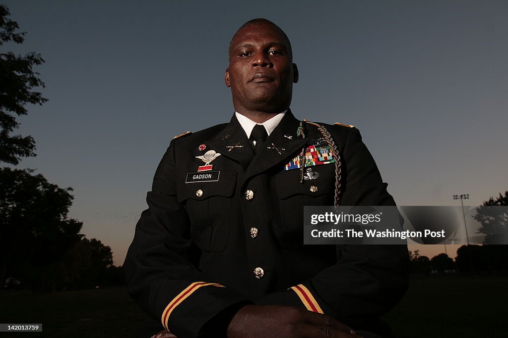 Lt Roderick Gadson FILE, Lt. Colonel Greg Gadson, a former battalion commander who lost ...