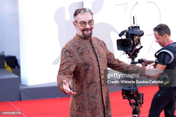 Kabir Bedi attends the "Bones And All" red carpet at the 79th Venice International Film Festival on September 02, 2022 in Venice, Italy.