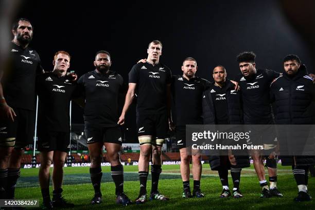 The All Blacks huddle after winning The Rugby Championship match between the New Zealand All Blacks and Argentina Pumas at FMG Stadium Waikato on...