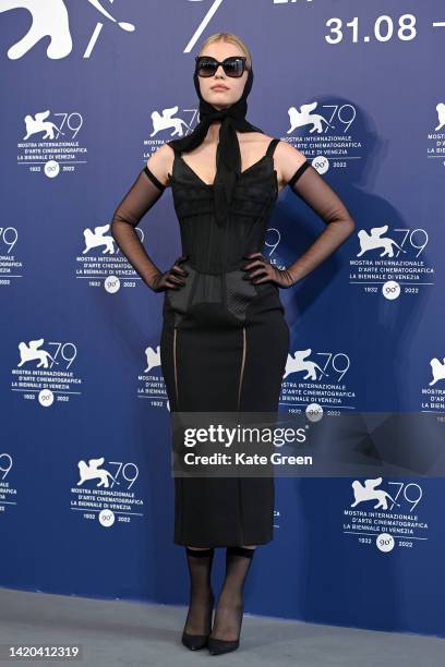 Mia Goth attends the photocall for "Pearl" at the 79th Venice International Film Festival on September 03, 2022 in Venice, Italy.