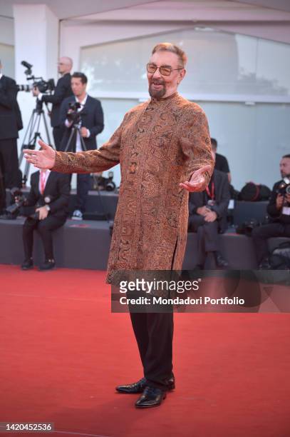 Indian actor Kabir Bedi at the 79 Venice International Film Festival 2022. Bones And All Red Carpet. Venice , September 2nd, 2022