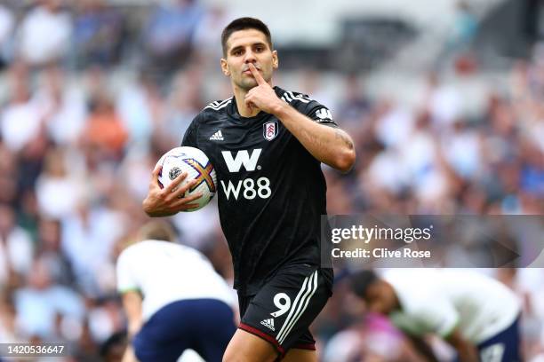 Aleksandar Mitrovic of Fulham celebrates his goal during the Premier League match between Tottenham Hotspur and Fulham FC at Tottenham Hotspur...