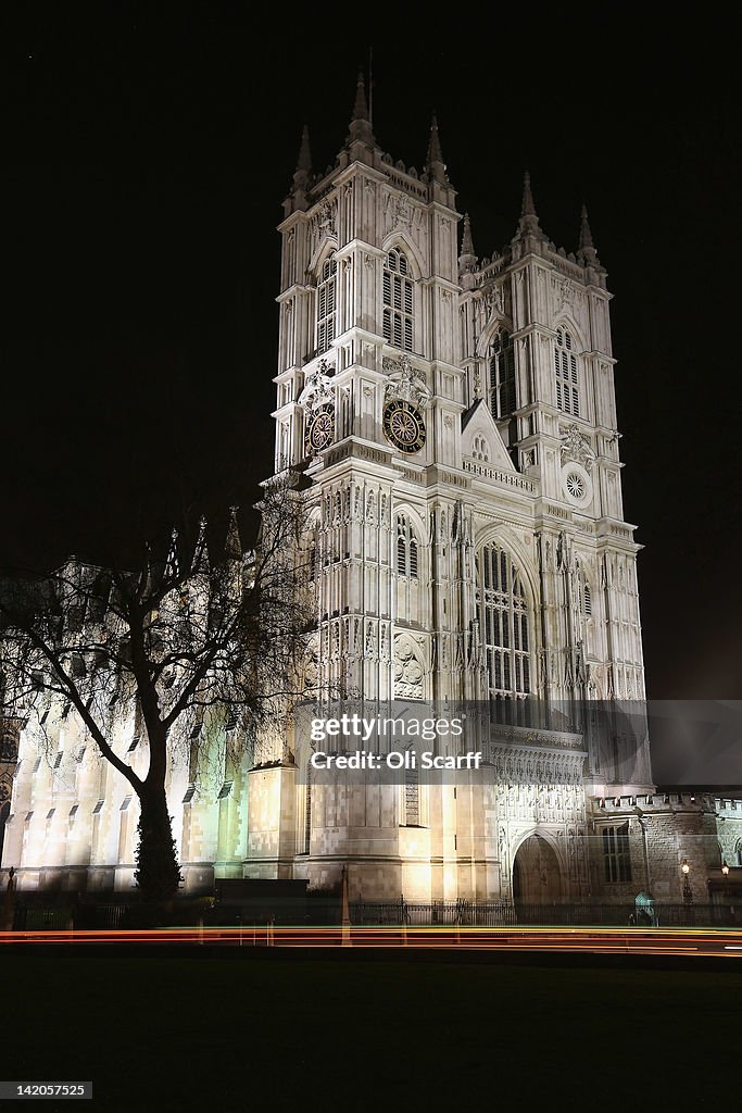 London Landmarks At Night