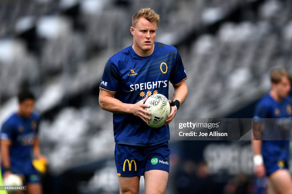 Sam Gilbert Rugby Sam Gilbert of Otago warms up ahead of the round five Bunnings NPC ...
