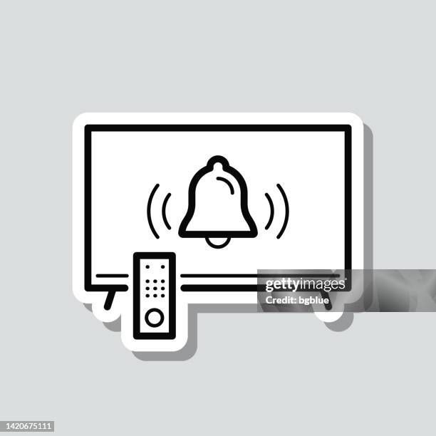 ilustraciones, imágenes clip art, dibujos animados e iconos de stock de tv con timbre - notificación. pegatina de icono sobre fondo gris - campana de mano