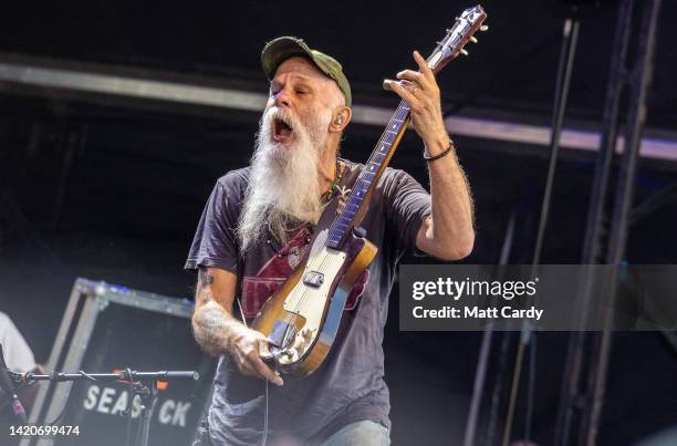 Seasick Steve Performs Photos And Premium High Res Pictures Getty Images seasick-steve-performs-photos-and-premium-high-res-pictures-getty-images