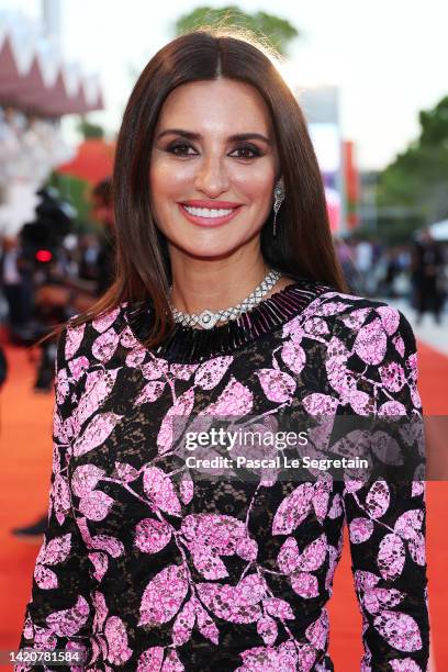 Penelope Cruz attends the "L'Immensità" red carpet at the 79th Venice International Film Festival on September 04, 2022 in Venice, Italy.