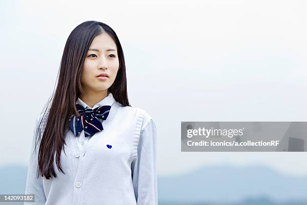 high school student - female high school student 個照片及圖片檔