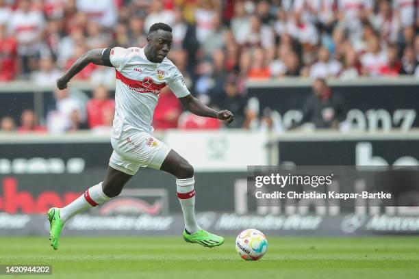 Silas Katompa Mvumpa of VfB Stuttgart in action during the Bundesliga match between VfB Stuttgart and FC Schalke 04 at Mercedes-Benz Arena on...