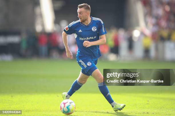 Tobias Mohr of FC Schalke 04 in action during the Bundesliga match between VfB Stuttgart and FC Schalke 04 at Mercedes-Benz Arena on September 03,...