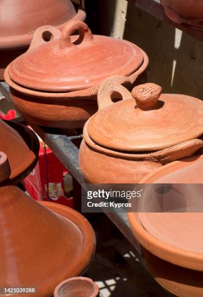 ceramic pottery - ceramics fez stock-fotos und bilder