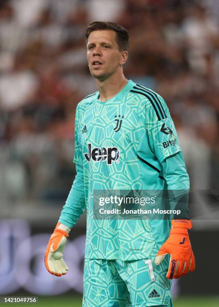 Wojciech Szczesny of Juventus reacts during the Serie A match between Juventus and AS Roma at Allianz Stadium on August 28, 2022 in Turin, Italy.