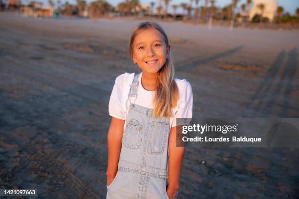 portrait of girl 10 - 12 years old - 12 13 years girls stock pictures, royalty-free photos & images