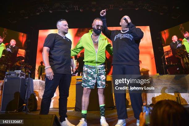 Roman Jones 75 Zona Jones Stock Photos, High-Res Pictures, and Images - Getty Images