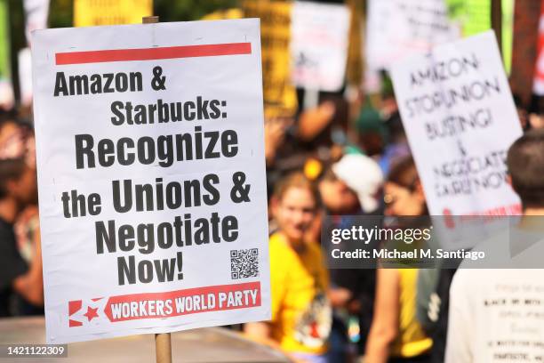 Pro-union protestors hold a rally near the home of Starbucks’ interim CEO Howard Schultz on September 05, 2022 in New York City. Members of the...