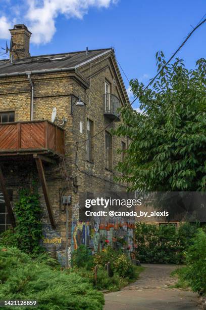 freetown christiania, copenhagen - 1971 2019 stock pictures, royalty-free photos & images