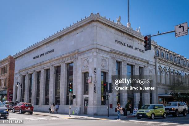 vintage bank antiques building - petaluma stock pictures, royalty-free photos & images