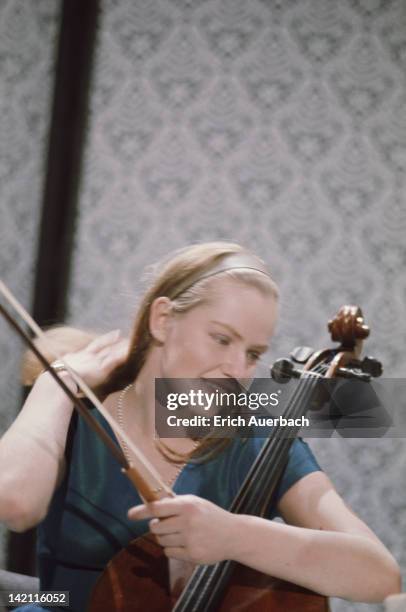 British cellist Jacqueline du Pre , circa 1967.