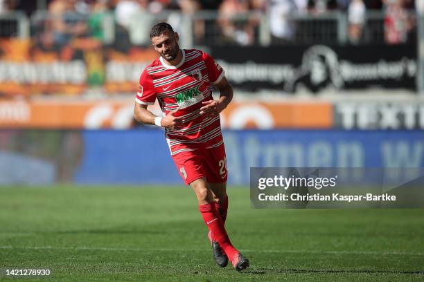 Daniel Caligiuri of FC Augsburg in action during the Bundesliga match between FC Augsburg and Hertha BSC at WWK-Arena on September 04, 2022 in...