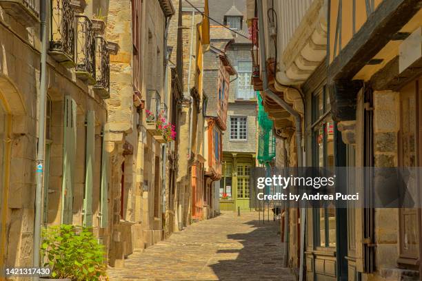medieval city centre, vitré, brittany, france - vitre stock pictures, royalty-free photos & images