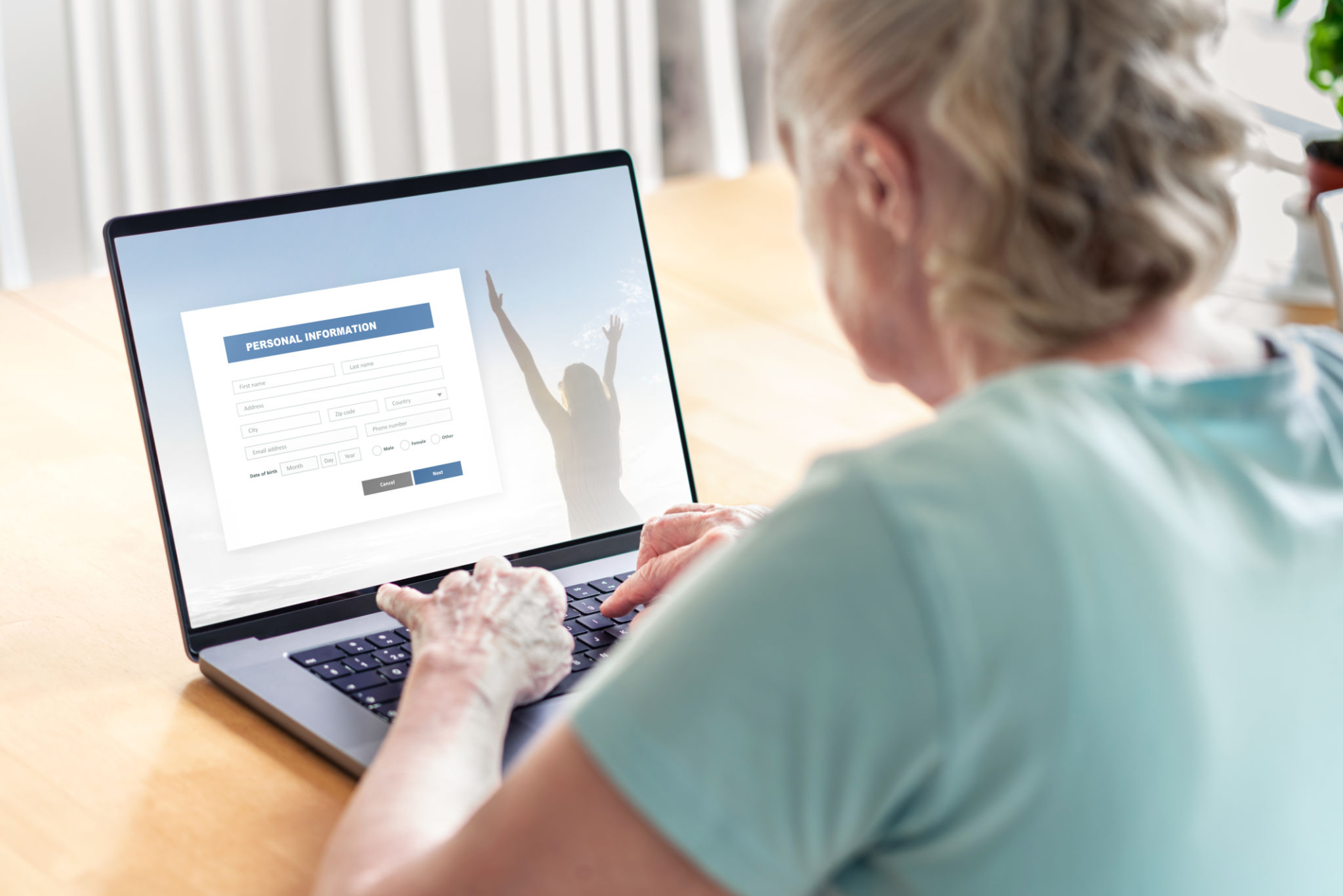 senior setting up account