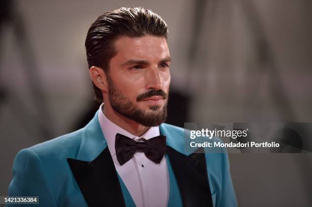 Italian fashion blogger and entrepreneur Mariano Di Vaio at the 79 Venice International Film Festival 2022. Filming Italy Best Movie Achievement...