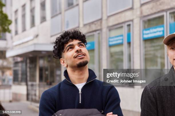 young people at campus - dark skin stock pictures, royalty-free photos & images