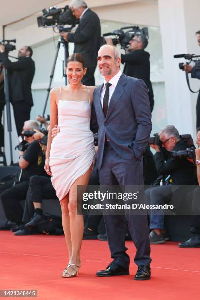 Spanish actor Luis Tosar and his wife Chilean actress Maria Luisa Mayol attend the "On The Fringe" red carpet at the 79th Venice International Film...