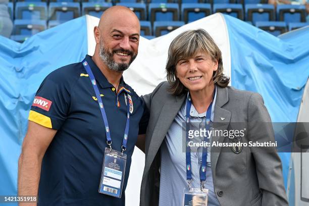 Cristian Dulca head coach of Romania Women and Milena Bertolini head coach of Italy Women during the FIFA Women's World Cup 2023 Qualifier group G...