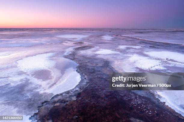 ice on the coast of terschelling,terschelling,netherlands - zonsondergang 個照片及圖片檔