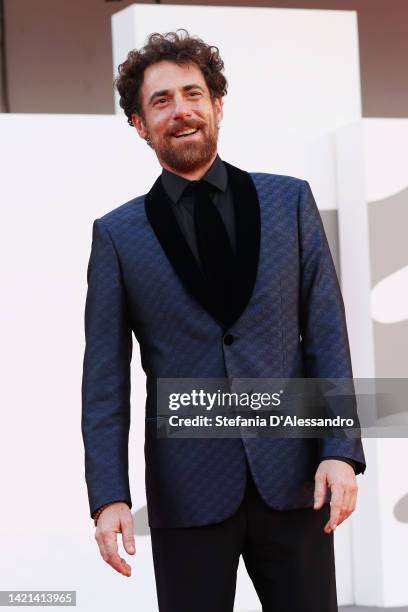 Elio Germano attends the "Il Signore Delle Formiche" red carpet at the 79th Venice International Film Festival on September 06, 2022 in Venice, Italy.