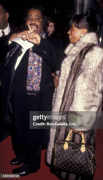 Al Sharpton and wife Kathy Jordan attend the premiere of "Malcolm X" on November 16, 1992 at the Ziegfeld Theater in New York City.