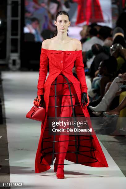 Model walks the runway for Cotte D'Armes during Harlem's Fashion Row 15th Anniversary Fashion Show And Style Awards on September 06, 2022 in New York...