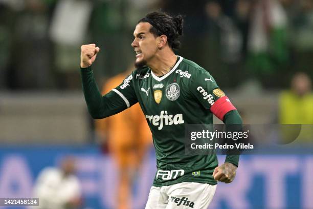 Gustavo Gomez of Palmeiras celebrates after scoring the second goal of his team during a Copa CONMEBOL Libertadores 2022 second-leg semifinal match...