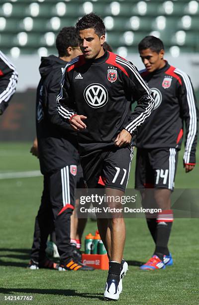 Marcelo Saragosa of D.C. United warms up prior to the MLS match against the Los Angeles Galaxy at The Home Depot Center on March 18, 2012 in Carson,...