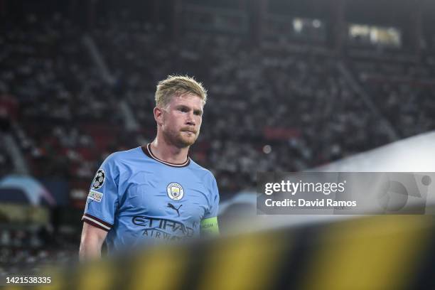 Kevin De Bruyne of Manchester City FC looks on during the UEFA Champions League group G match between Sevilla FC and Manchester City at Estadio Ramon...